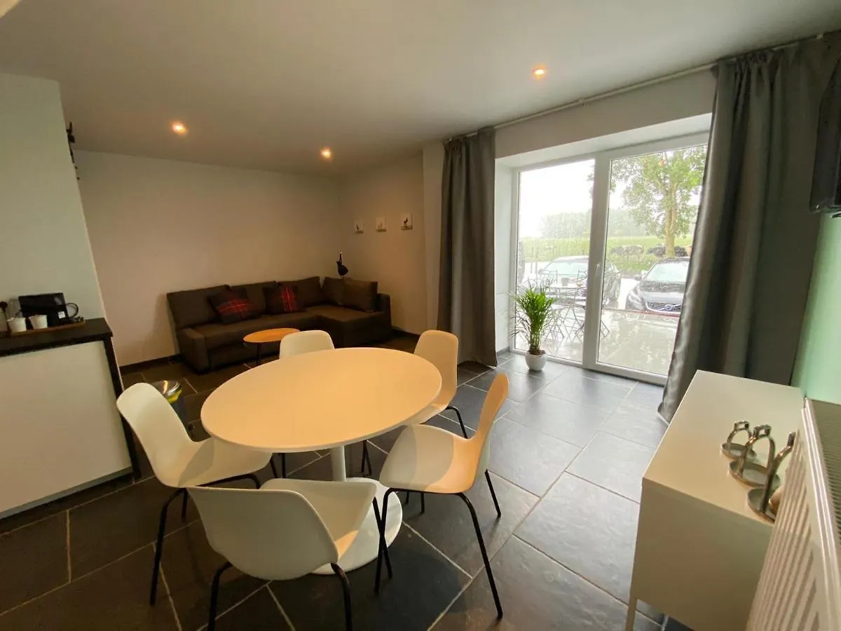 Handbooghoeve Leffinge Bed & Breakfast